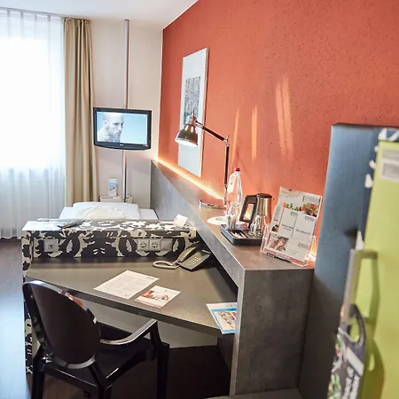 酒店 艾玛迪斯酒店 4*