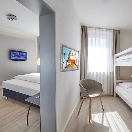 فندق Amadeus 4*