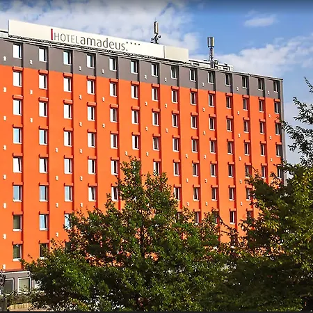 Amadeus Hotel
