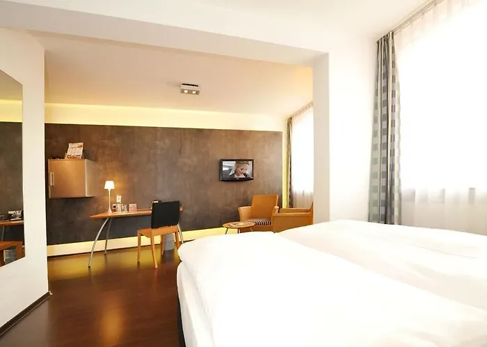 Hotel Amadeus 4*