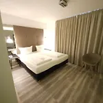Hotel Amadeus 4*