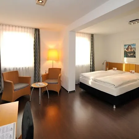 Amadeus Hotel Hanower