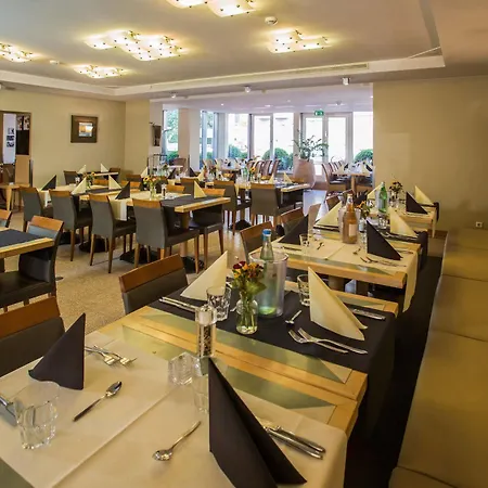 Hotel Amadeus 4*